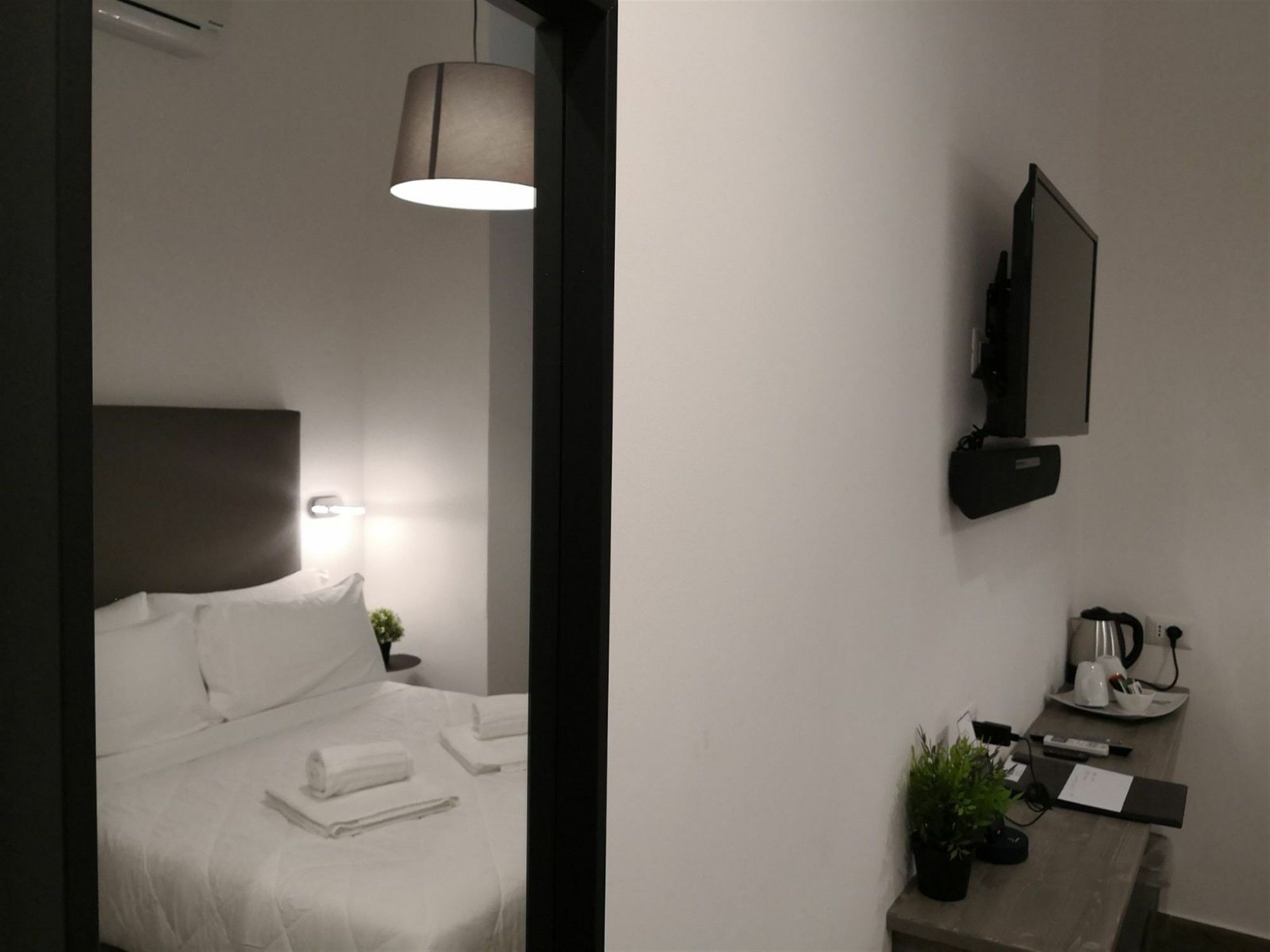 Clementi 18 Suites Roma Dış mekan fotoğraf